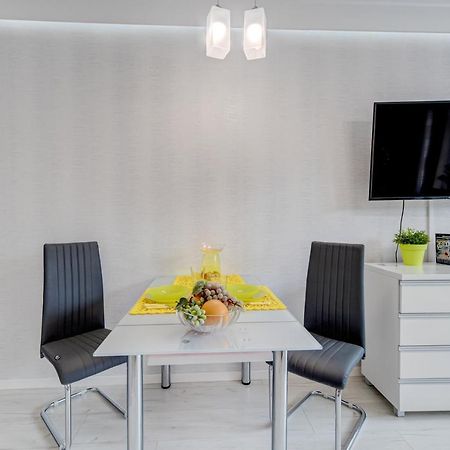 Apartamenty Silver 6 ชเตชชิน ภายนอก รูปภาพ
